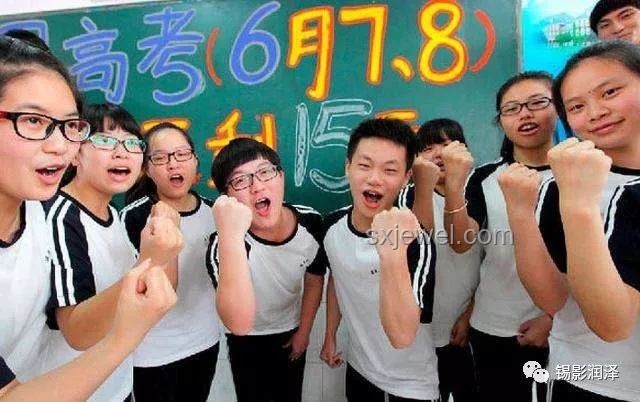 《高考采访》背后的故事与意义，了解考生心声